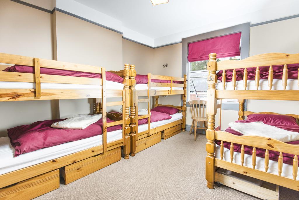 Llangollen Hostel Self-Catering - All Private Bedrooms Екстер'єр фото